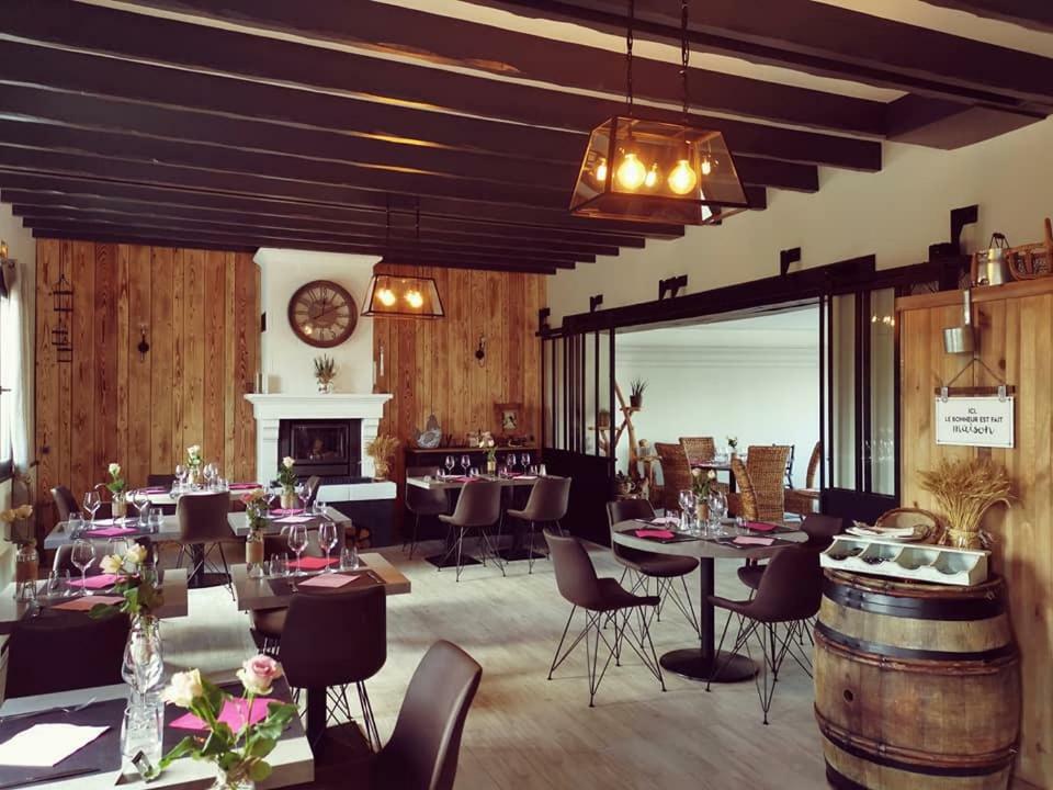 Auberge Saint-Jean Villequier-Aumont Εξωτερικό φωτογραφία