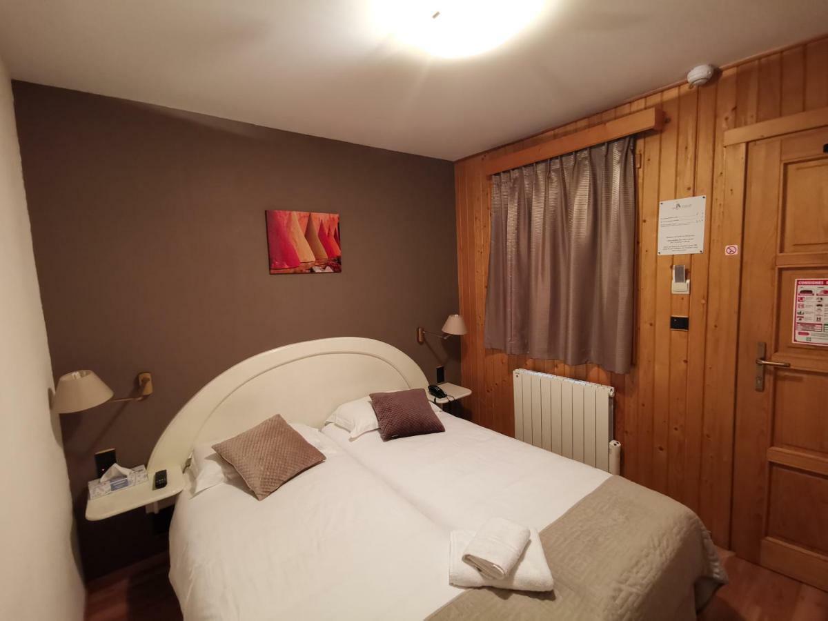 Auberge Saint-Jean Villequier-Aumont Εξωτερικό φωτογραφία