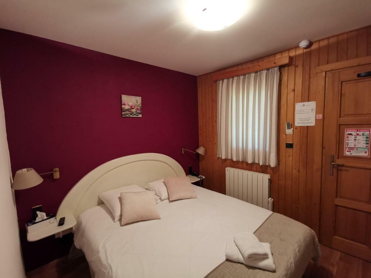 Auberge Saint-Jean Villequier-Aumont Εξωτερικό φωτογραφία